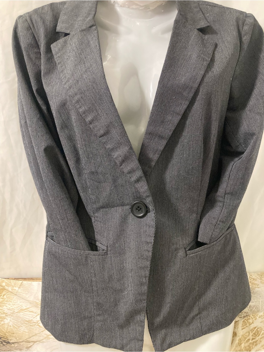 Smart Set Gray Pinstripe One Button Blazer Women’s Size 10 Career Office Jacket
